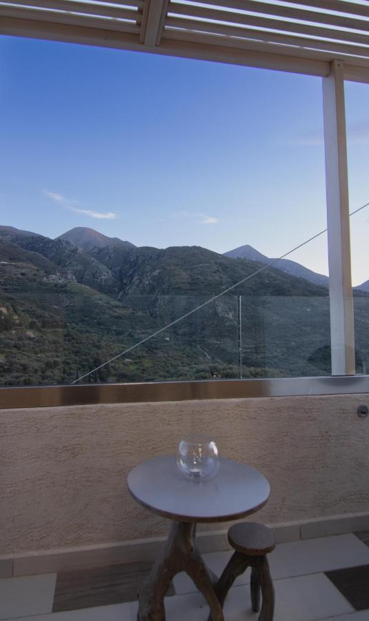The Mountain House - Authentic Cretan Hideaway - Breathtaking And Nature Views Tourloti Экстерьер фото